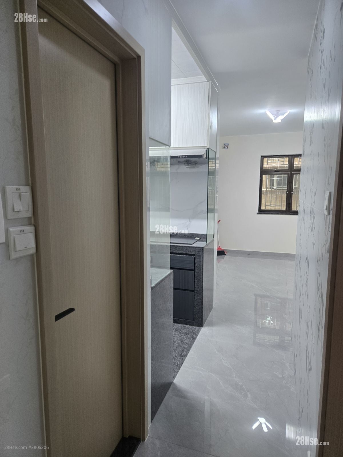 Village Rental 3 Bedrooms , 1 Bathroom 650 ft²