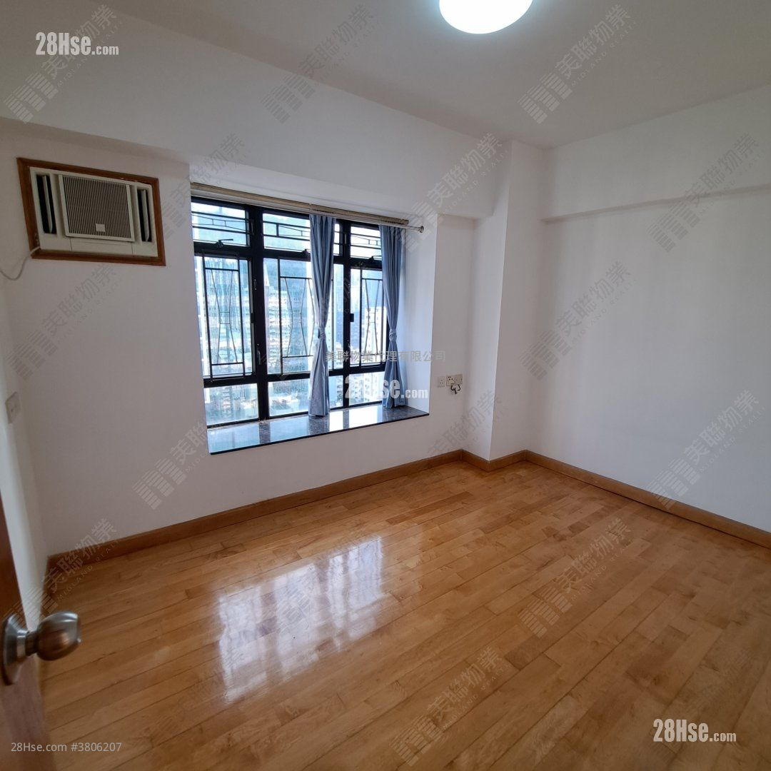 荃湾城市广场 售盘 3 房 745 平方尺