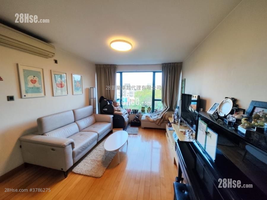 Recours La Serre Sell 2 Bedrooms , 1 Bathroom 854 ft²