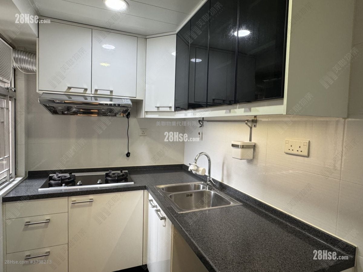 Greenfield Garden Rental 2 Bedrooms , 1 Bathroom 383 ft²