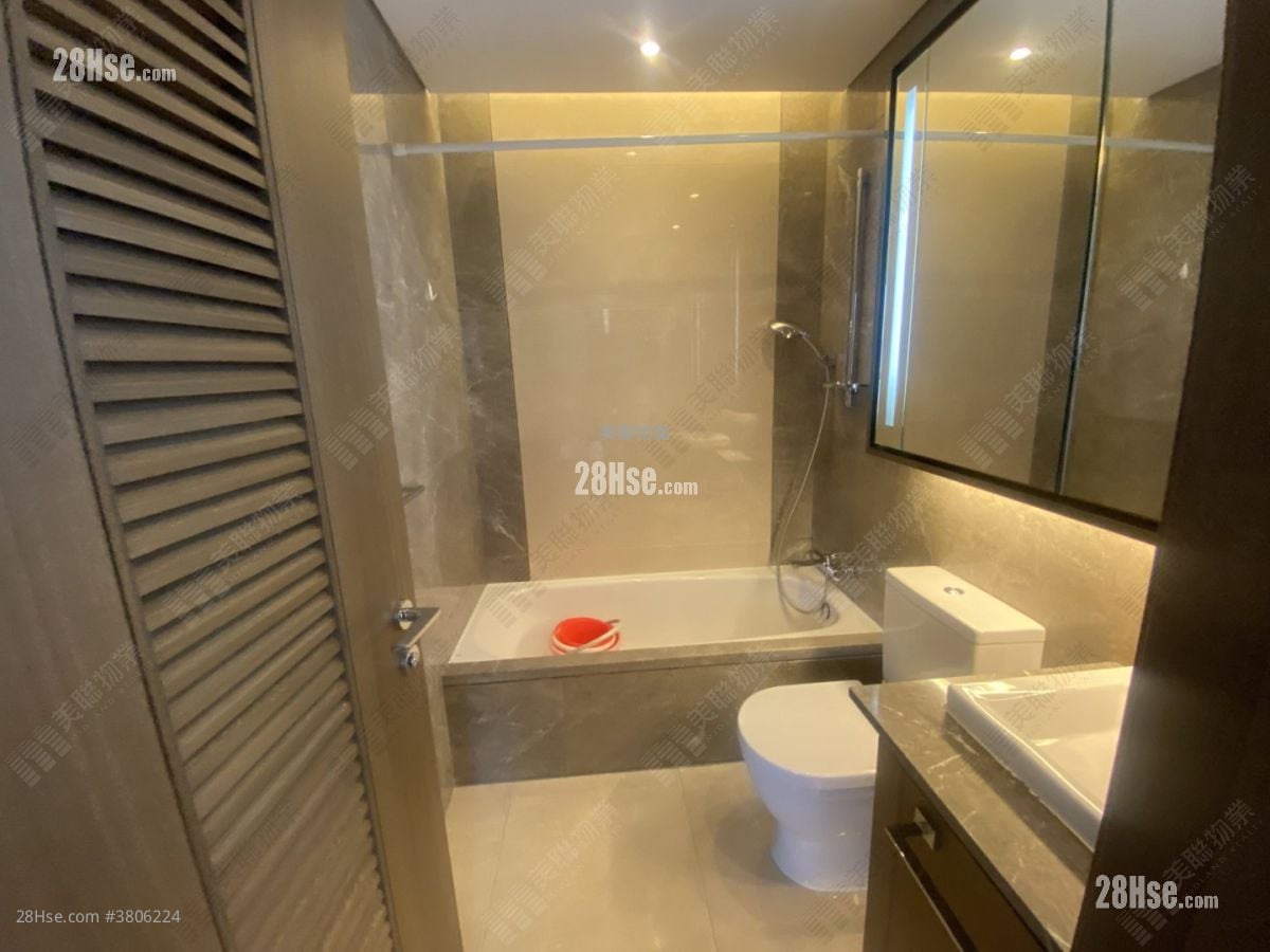 The Austin 租盘 2 浴室 688 平方尺