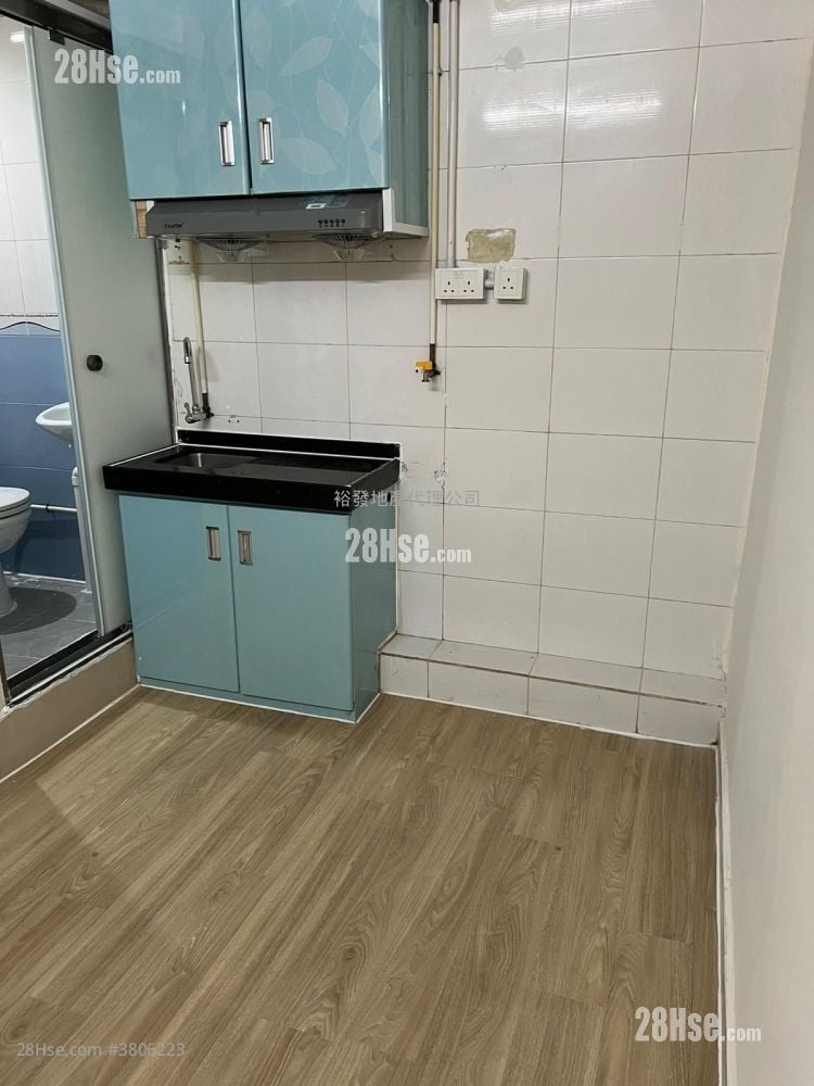 Peony House Sell 2 Bedrooms 256 ft²