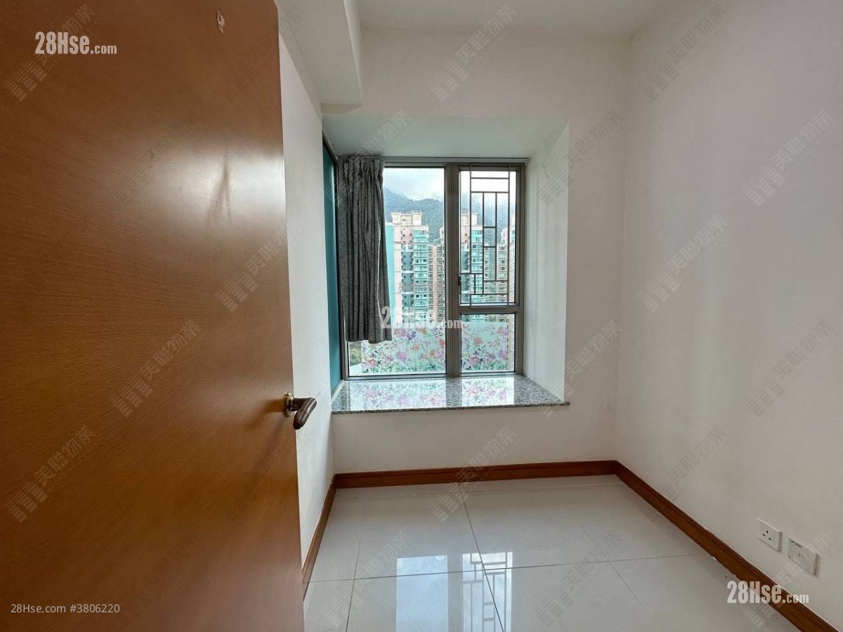 银湖天峰 租盘 3 房 , 2 浴室 700 平方尺