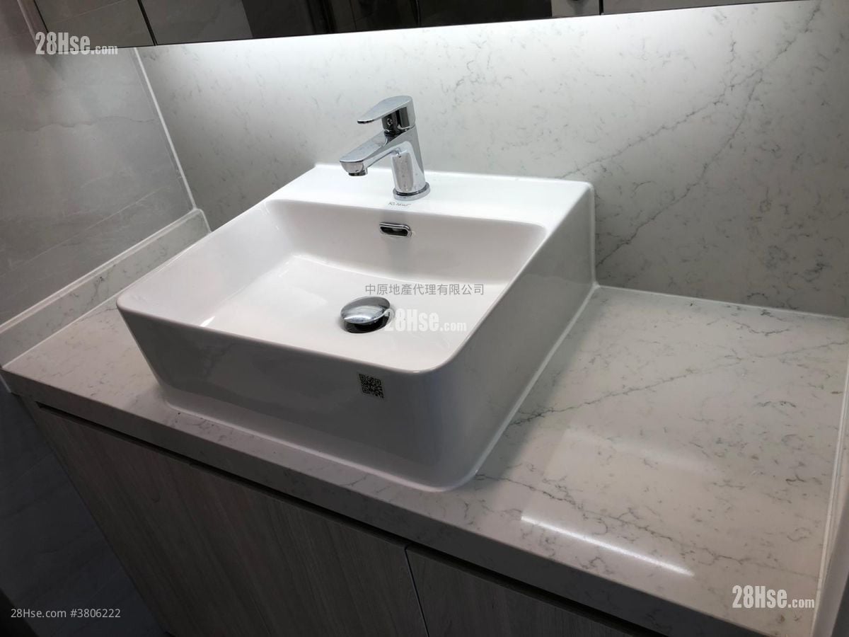 泓景台 售盘 2 房 , 1 浴室 516 平方尺