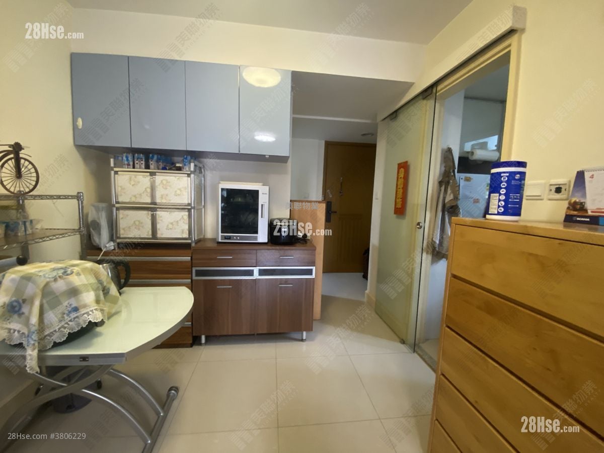 Central Park Towers Sell 2 Bedrooms 510 ft²