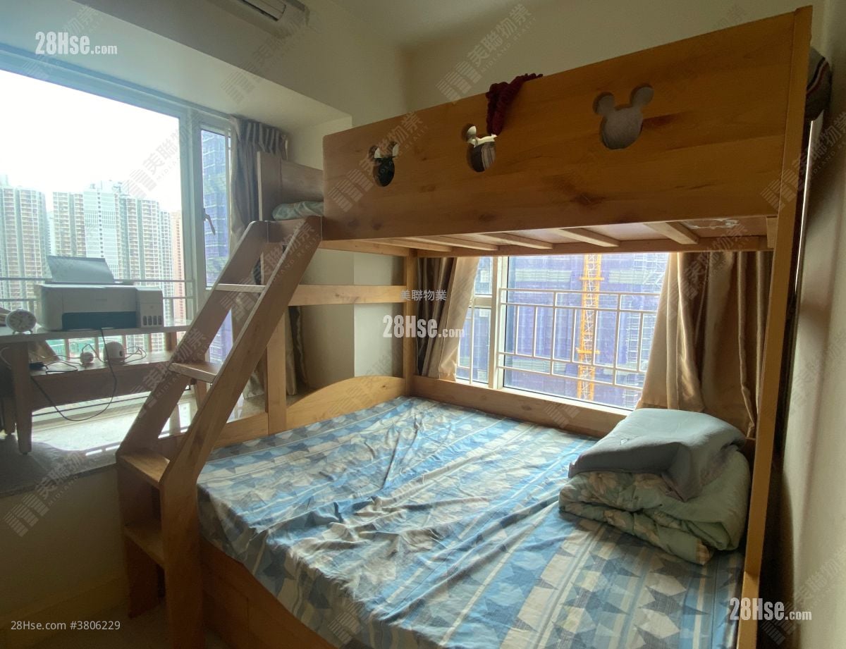 Central Park Towers Sell 2 Bedrooms 510 ft²