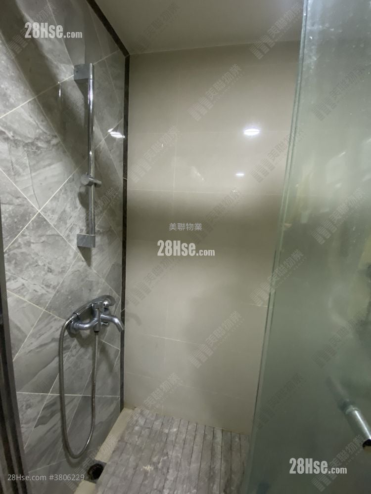 Central Park Towers Sell 2 Bedrooms 510 ft²