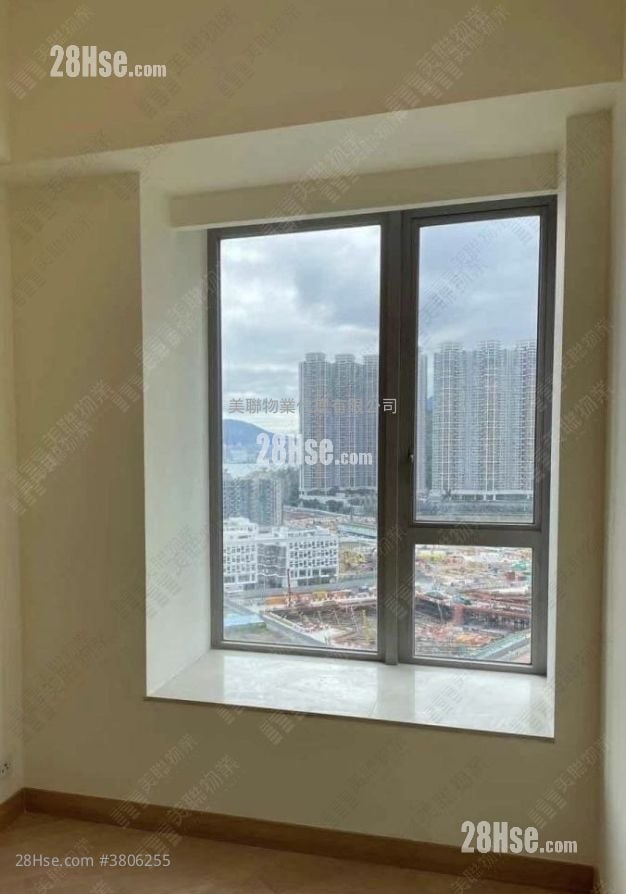 The Wings Sell 3 Bedrooms , 1 Bathroom 617 ft²