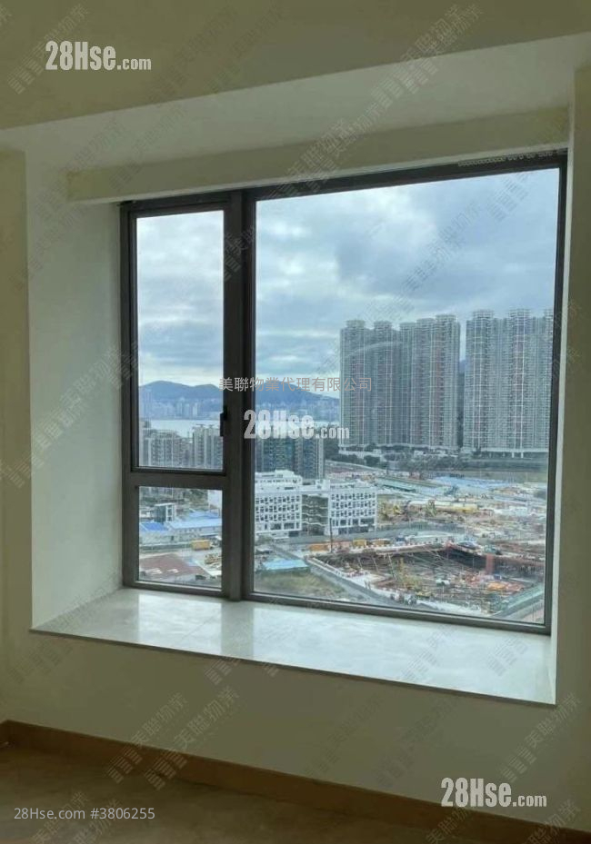 The Wings Sell 3 Bedrooms , 1 Bathroom 617 ft²