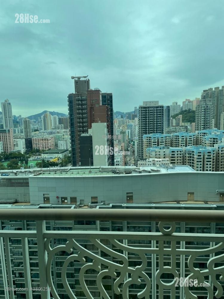 傲雲峰 售盤 2 房 , 1 浴室 452 平方呎