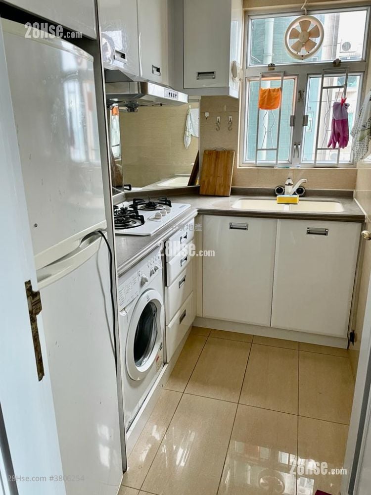 傲雲峰 售盤 2 房 , 1 浴室 452 平方呎