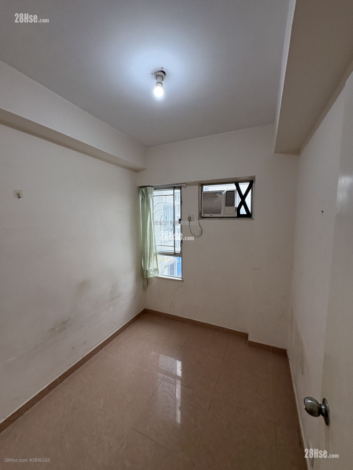 Fanling Centre Rental 3 Bedrooms 513 ft²