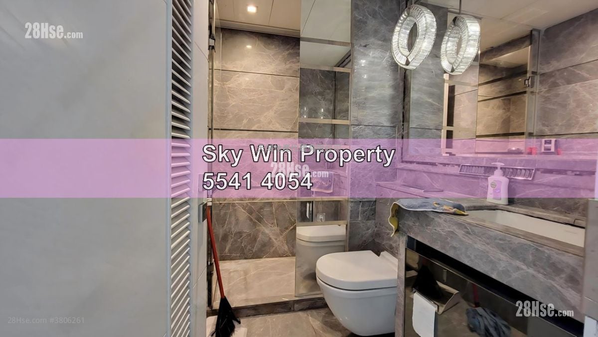 Le Chateau Sell 4 Bedrooms , 3 Bathrooms 1,330 ft²