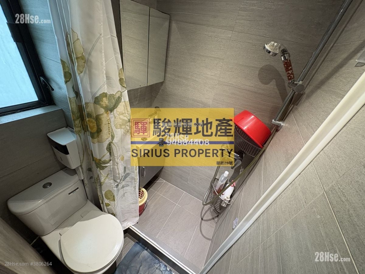 Winfield Building Rental 2 Bedrooms , 1 Bathroom 246 ft²