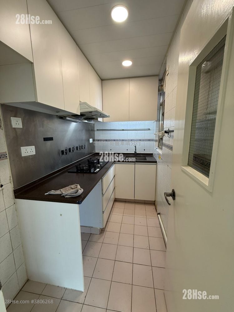 碧湖花园 租盘 3 房 491 平方尺