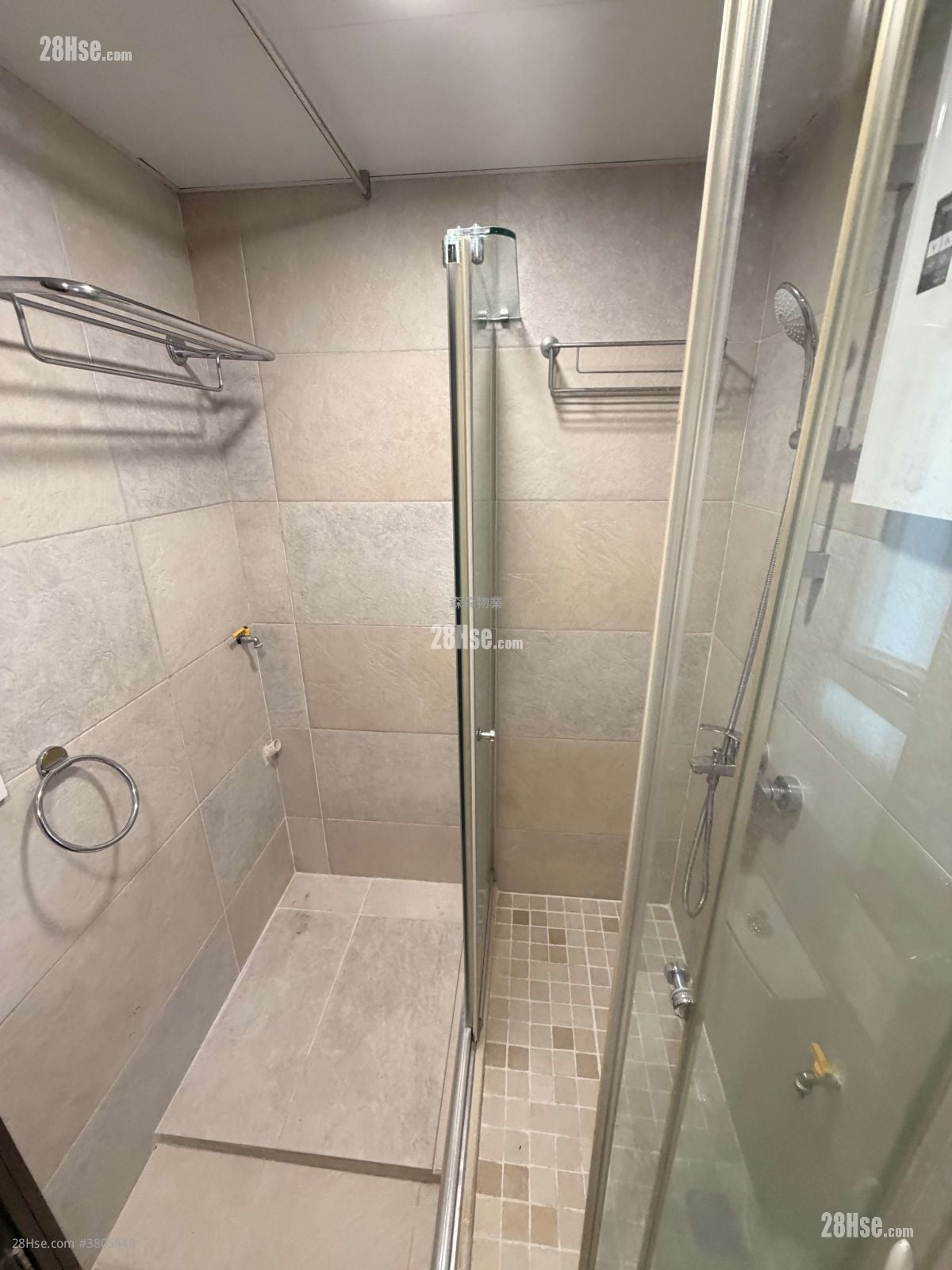 南丰新邨 租盘 1 房 , 1 浴室 391 平方尺