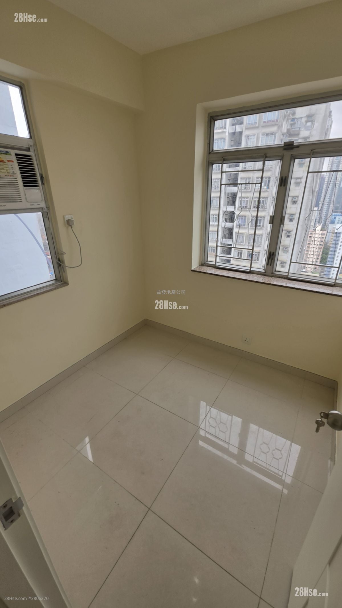 好顺泰大厦 租盘 2 房 , 1 浴室 290 平方尺