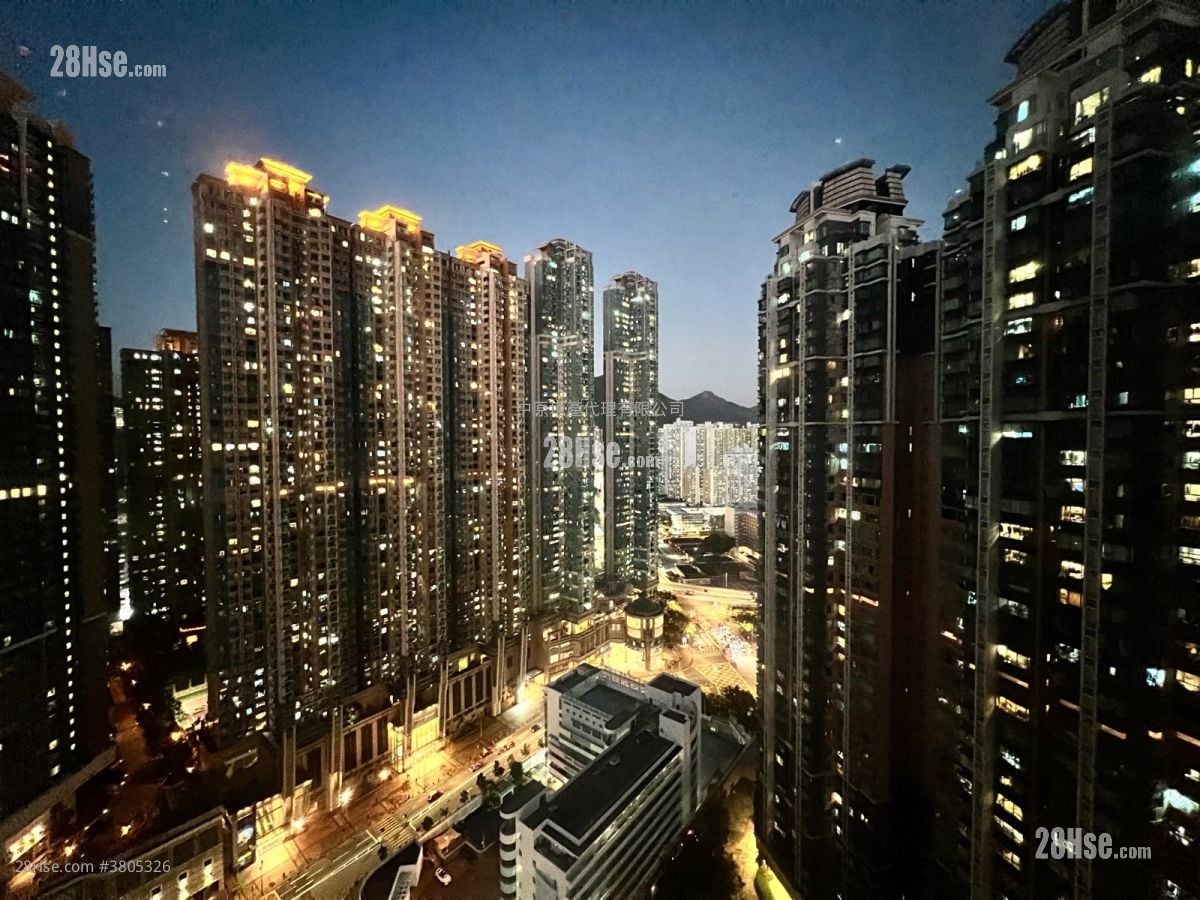 Aquamarine Sell 2 Bedrooms 501 ft²