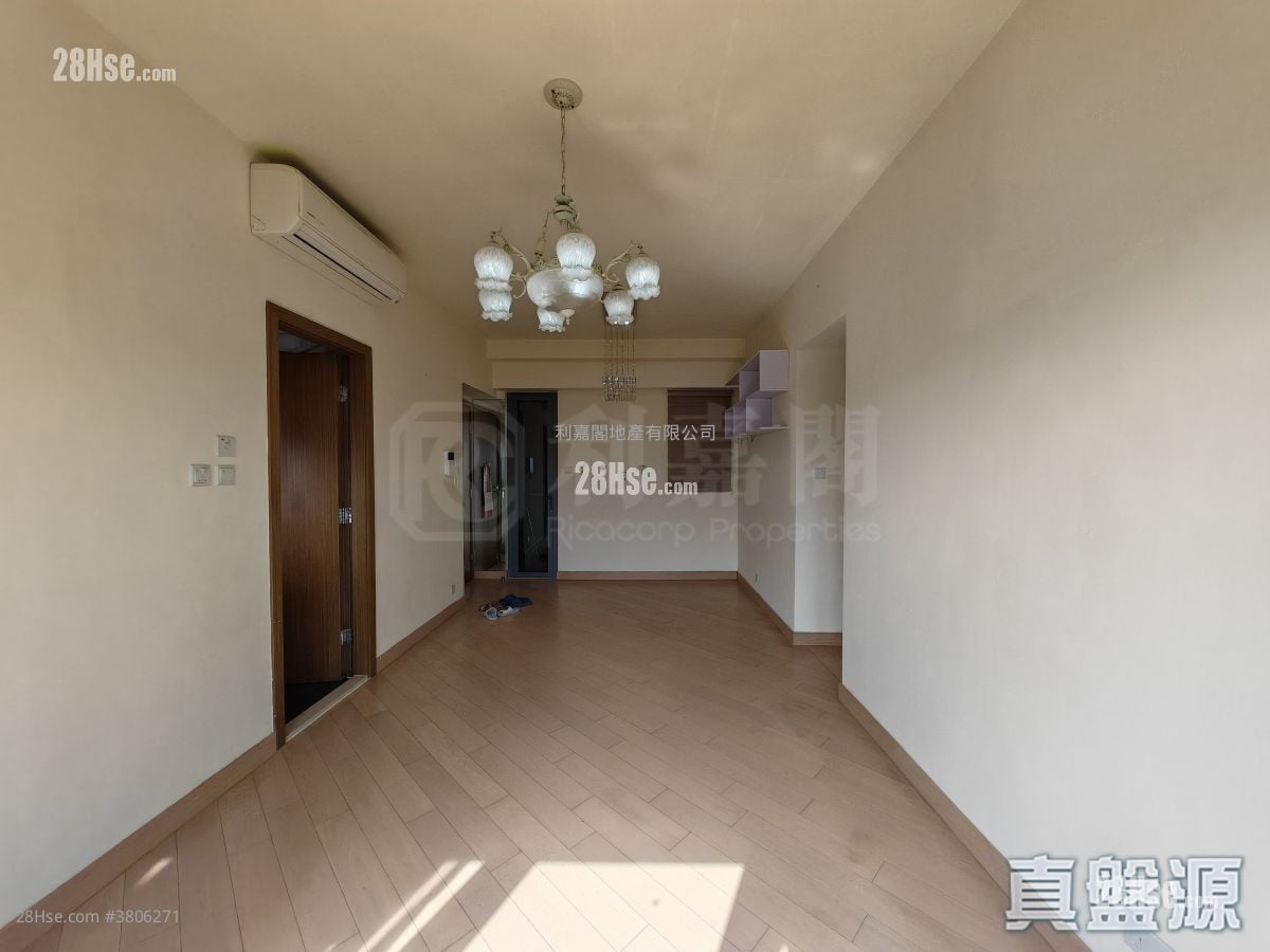 Grand Yoho Sell 3 Bedrooms 705 ft²