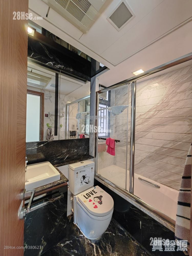 Grand Yoho Sell 3 Bedrooms 705 ft²