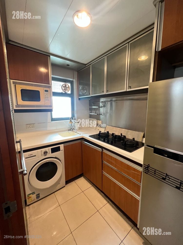 Aquamarine Sell 2 Bedrooms 501 ft²