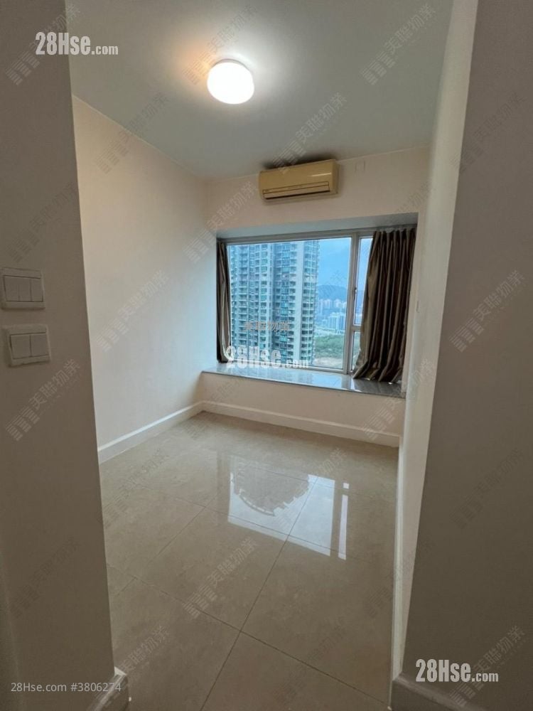 The Capitol Rental 4 Bedrooms , 2 Bathrooms 840 ft²