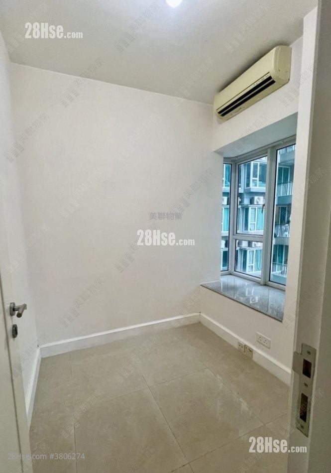 The Capitol Rental 4 Bedrooms , 2 Bathrooms 840 ft²