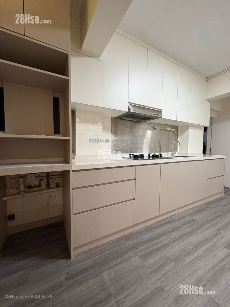 Winston Mansion Sell 2 Bedrooms , 1 Bathroom 544 ft²