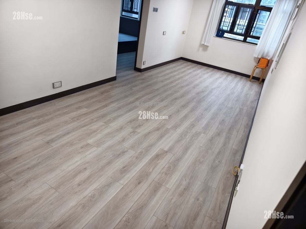 光超台 租盘 2 房 , 1 浴室 550 平方尺