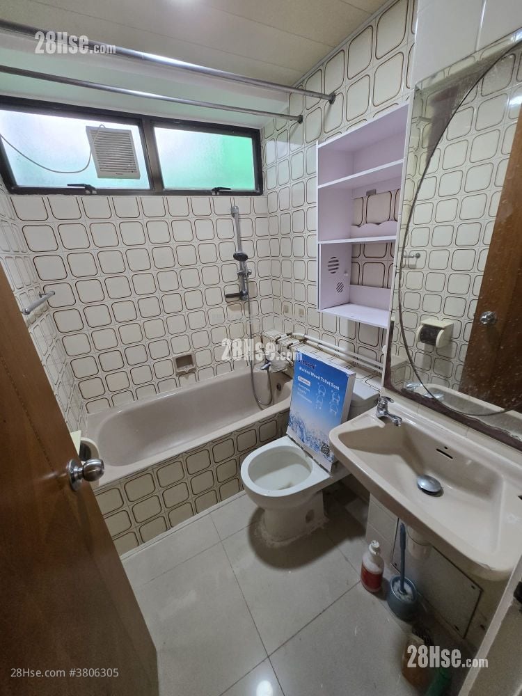 Sui Wo Court Rental 2 Bedrooms , 1 Bathroom 550 ft²