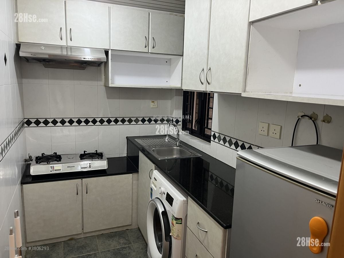 Chi Fu Fa Yuen Rental 2 Bedrooms , 1 Bathroom 439 ft²
