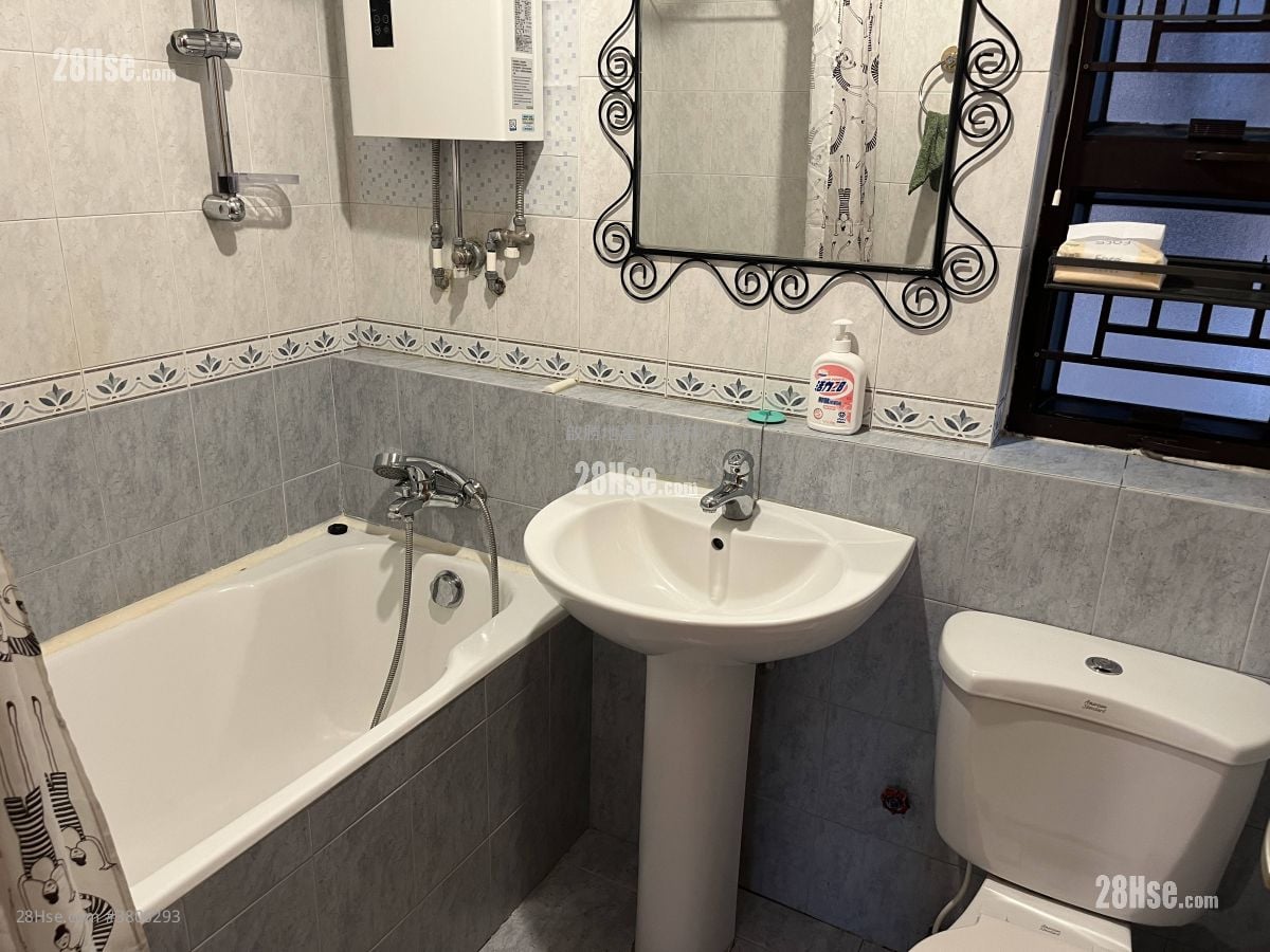 Chi Fu Fa Yuen Rental 2 Bedrooms , 1 Bathroom 439 ft²