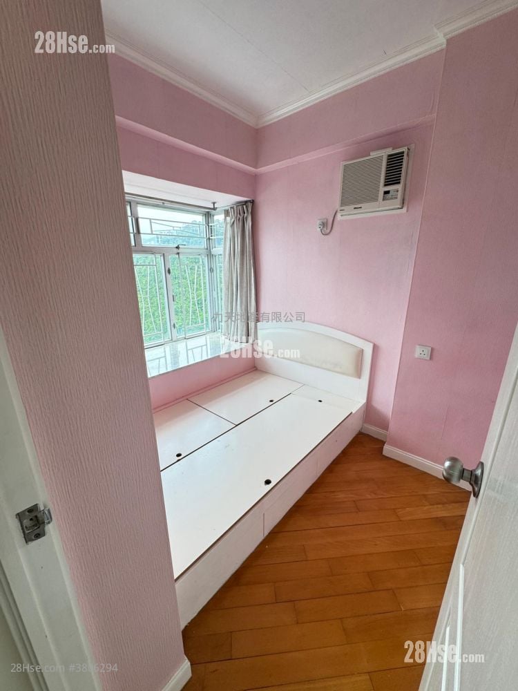 Springfield Garden Sell 1 Bedroom , 1 Bathroom 316 ft²