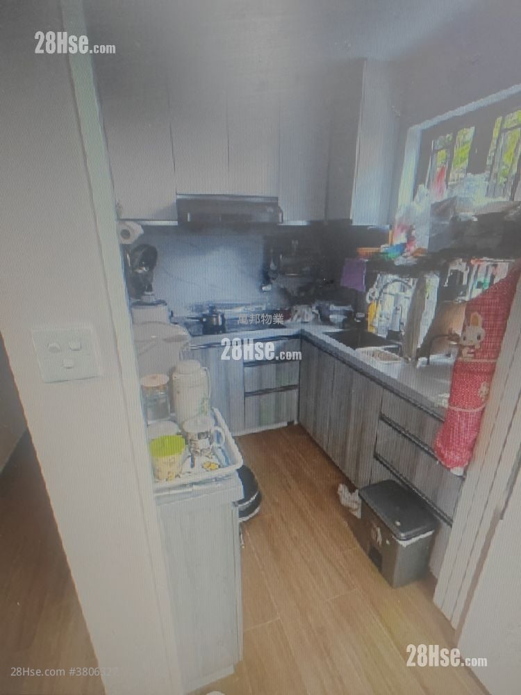 Lam Tsuen Sell 3 Bedrooms , 1 Bathroom 700 ft²