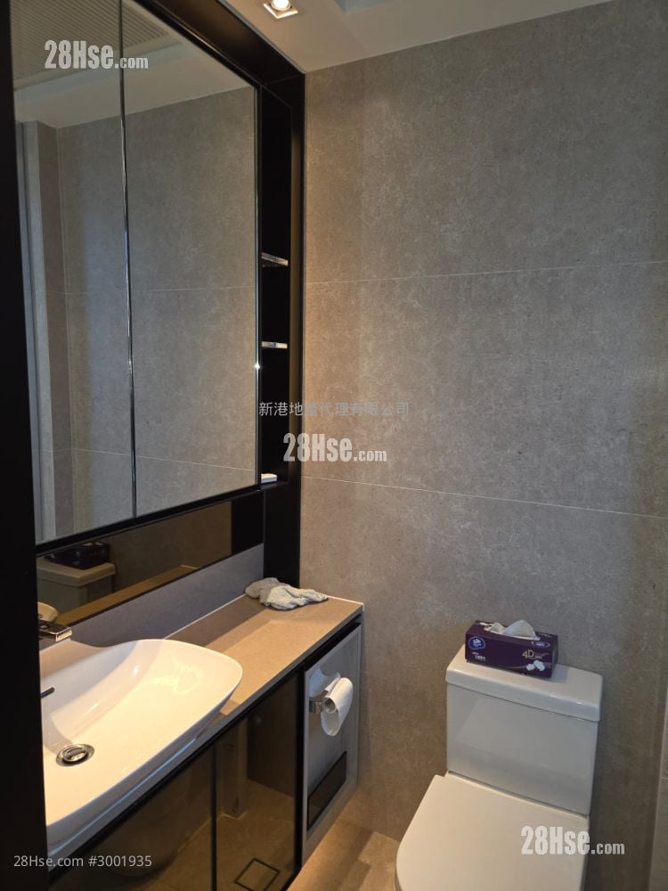 Downtown 38 Rental 1 Bedroom , 1 Bathroom 309 ft²