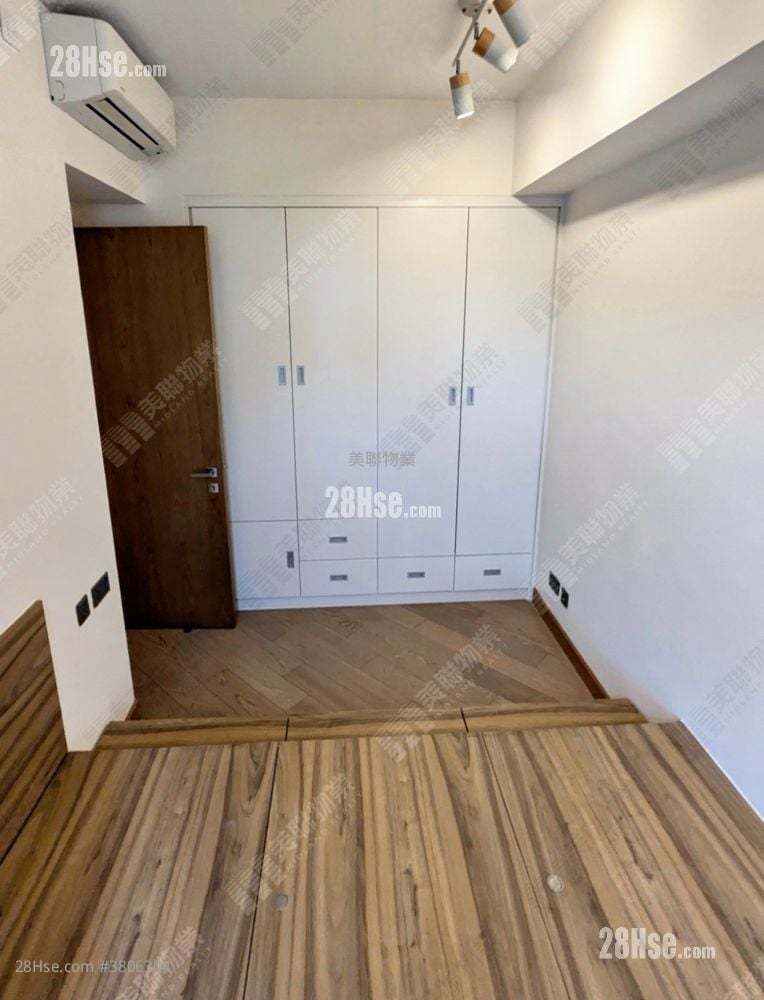 The Pavilia Bay Sell 2 Bedrooms 525 ft²