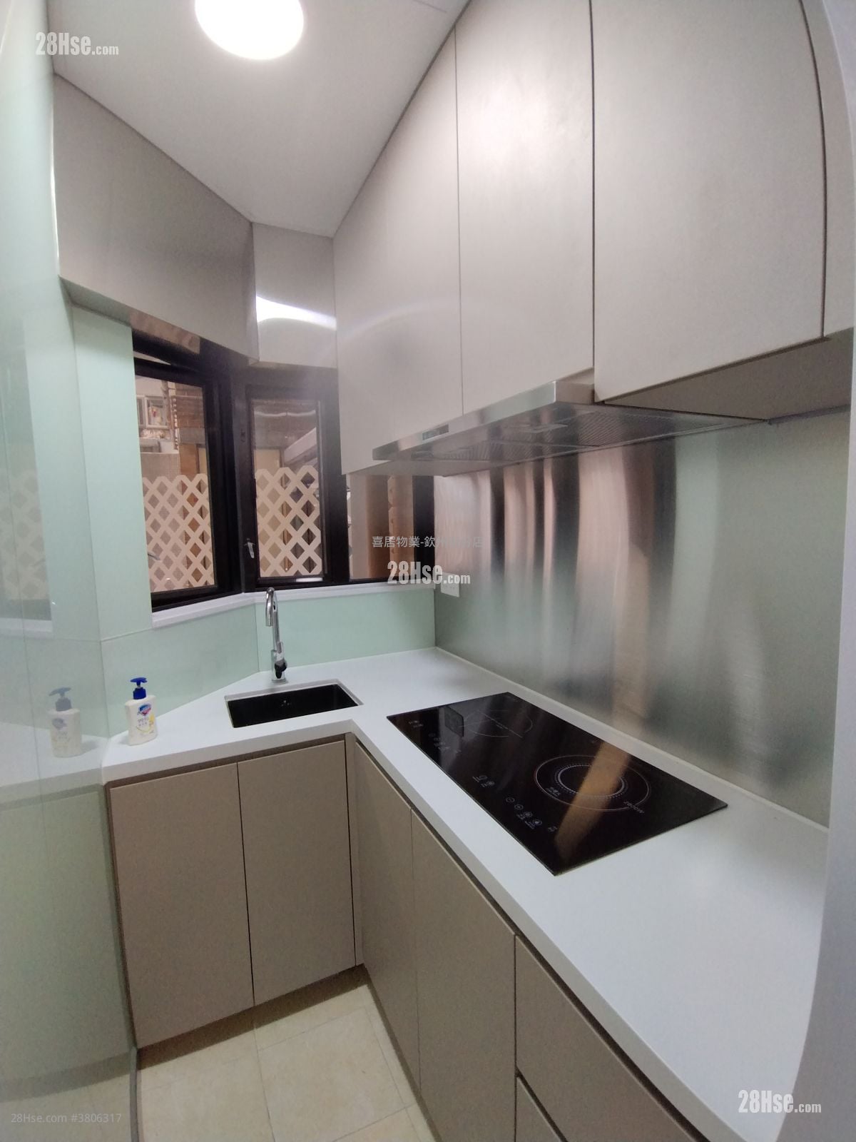 榮富大廈 租盤 3 房 , 2 浴室 391 平方呎