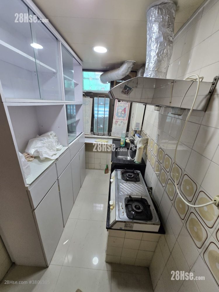 Sui Wo Court Rental 2 Bedrooms , 1 Bathroom 550 ft²