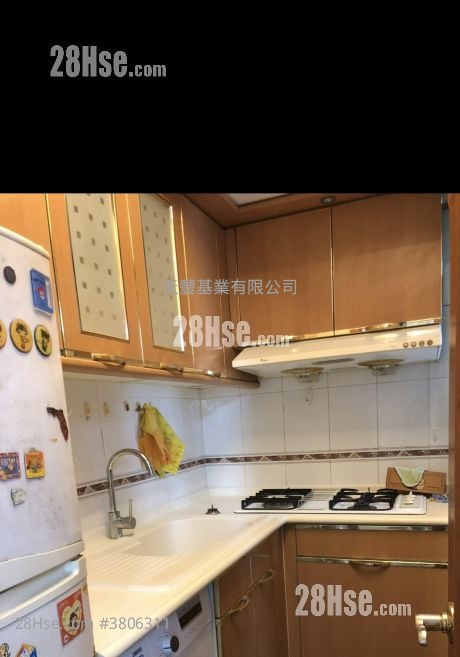 东港城 租盘 3 房 , 2 浴室 619 平方尺