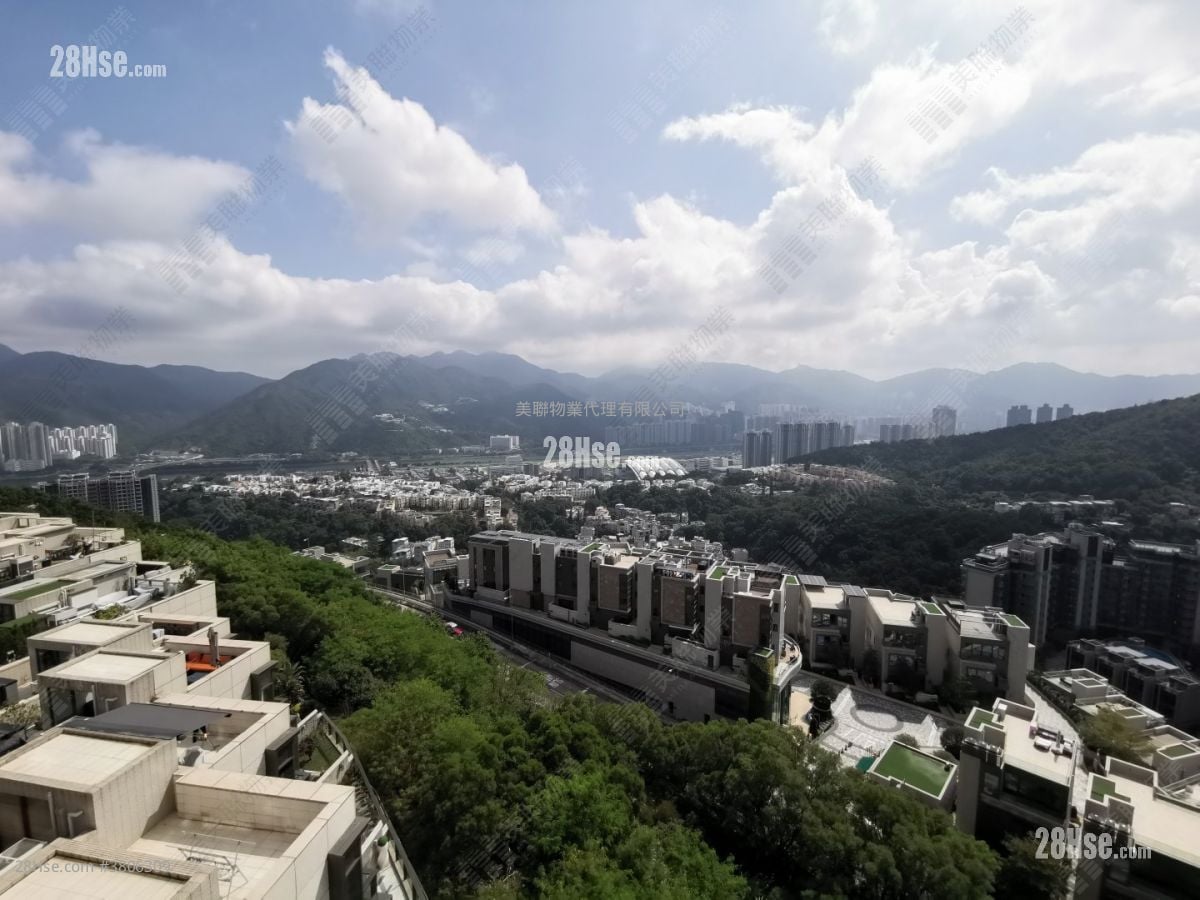 La Cresta Rental 3 Bedrooms 1,554 ft²