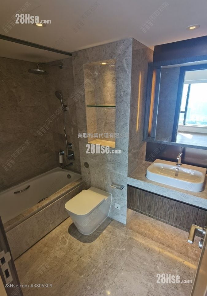 La Cresta Rental 3 Bedrooms 1,554 ft²