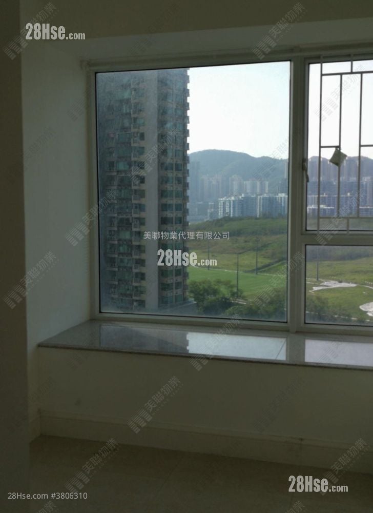 The Capitol Sell 4 Bedrooms , 2 Bathrooms 840 ft²