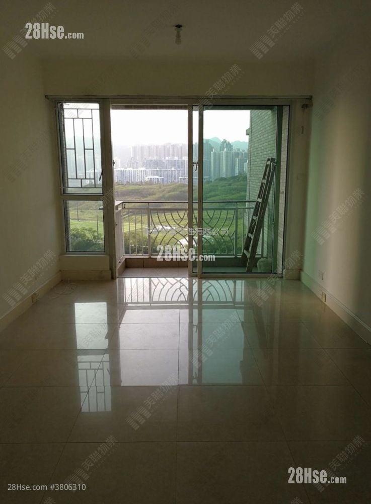 The Capitol Sell 4 Bedrooms , 2 Bathrooms 840 ft²