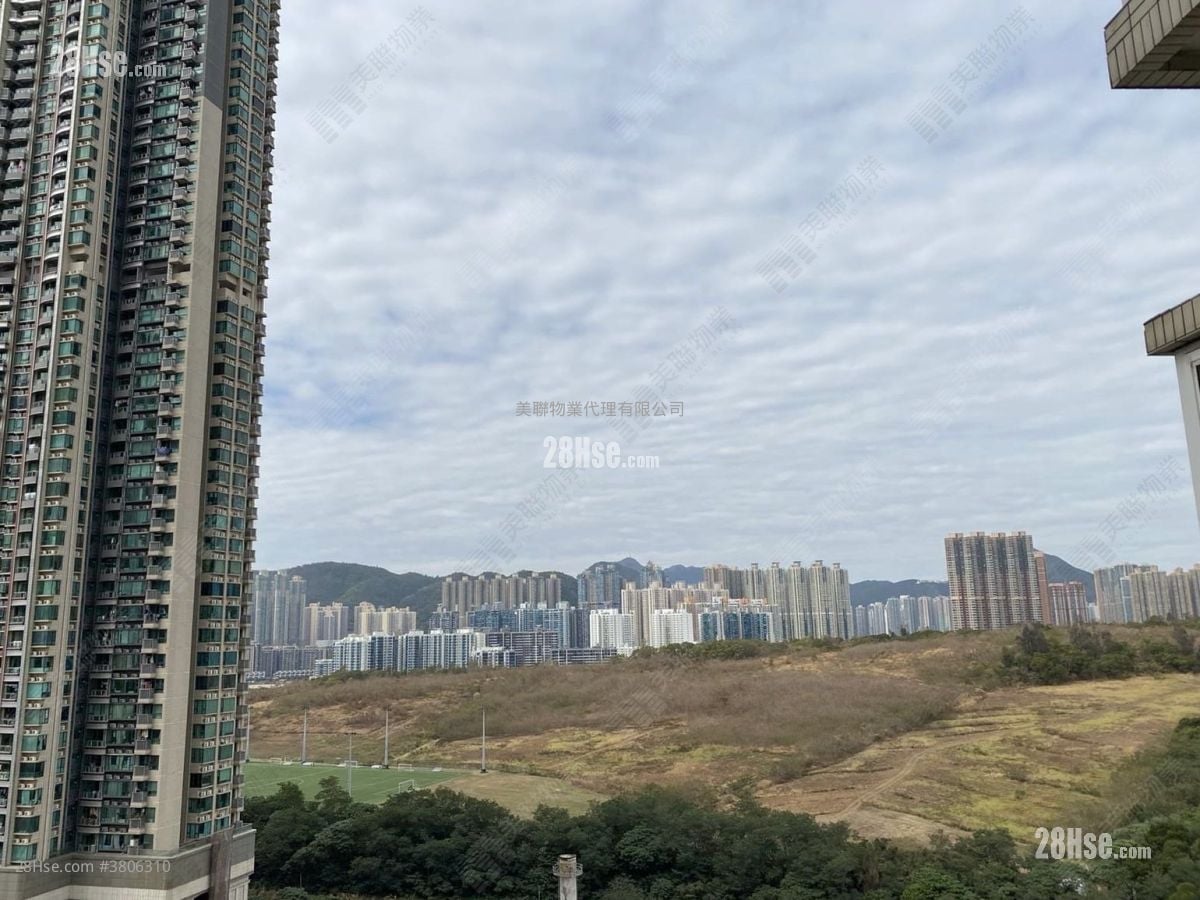 The Capitol Sell 4 Bedrooms , 2 Bathrooms 840 ft²