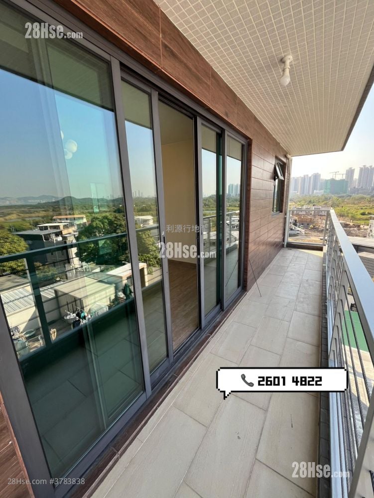 村屋 租盘 3 房 , 2 浴室 700 平方尺