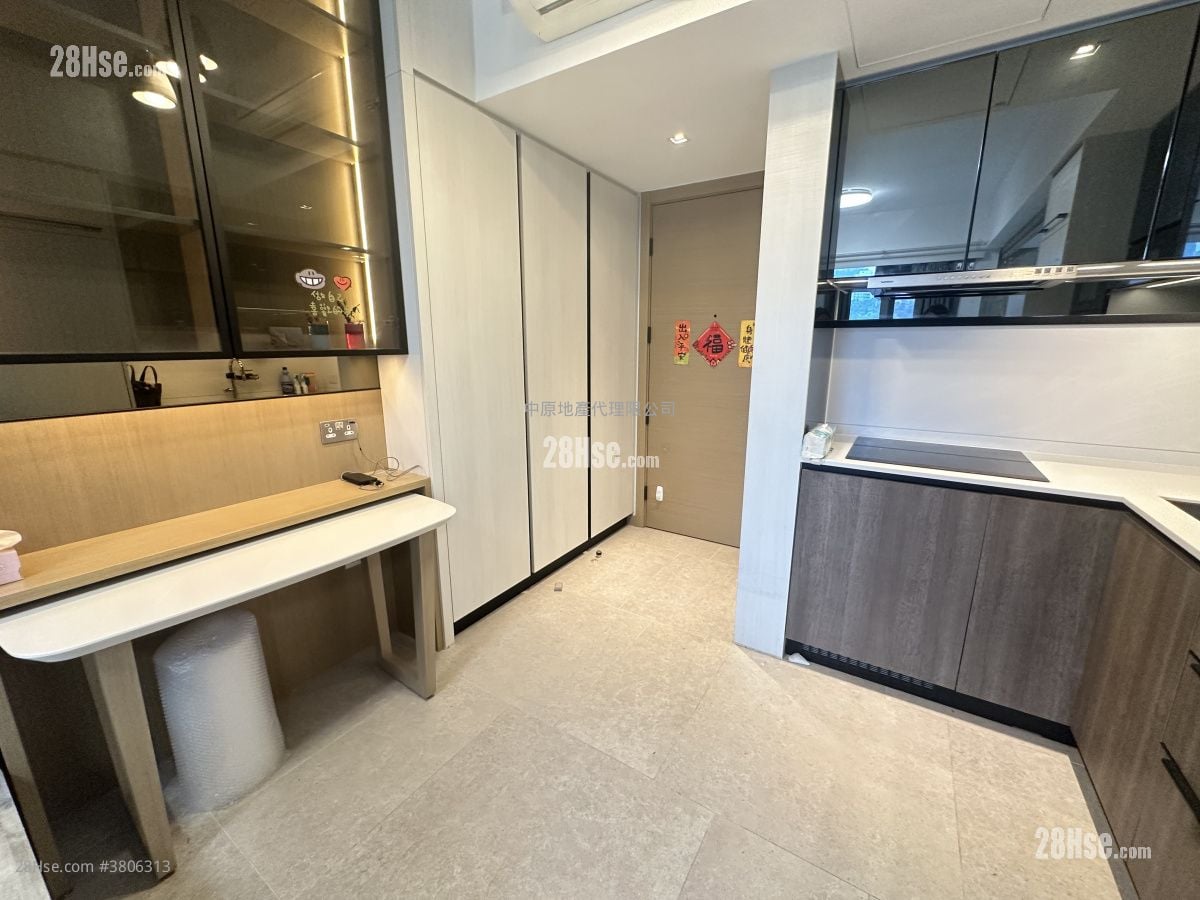 云滙 租盘 361 平方尺