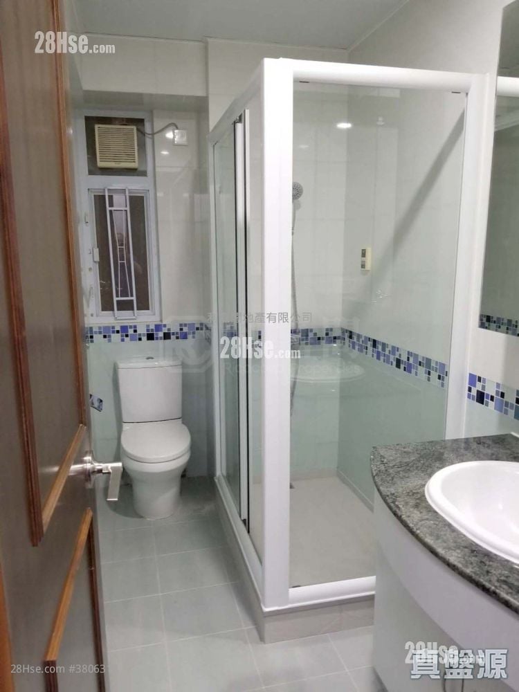 Sunrise Court Rental 3 Bedrooms , 2 Bathrooms