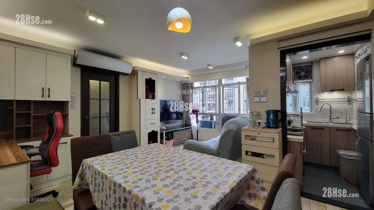 美孚新邨 售盘 3 房 , 2 浴室 597 平方尺