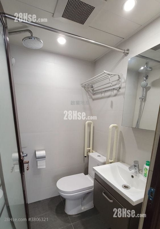 美孚新邨 售盘 3 房 , 2 浴室 597 平方尺