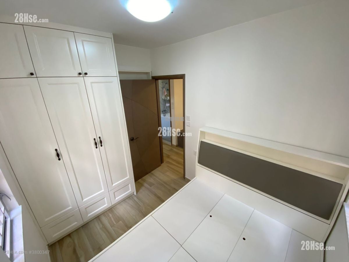 健威花园 租盘 2 房 , 1 浴室 446 平方尺